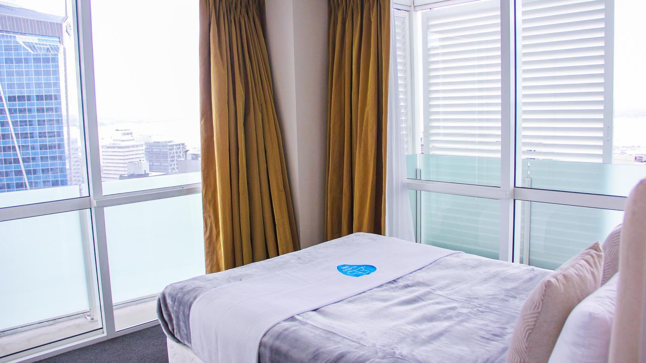Semi Penthouse With Free Parking