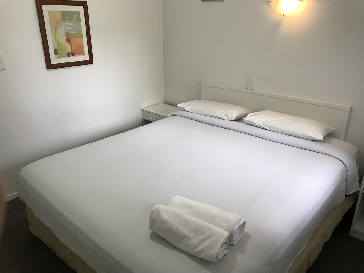 Siesta Motel