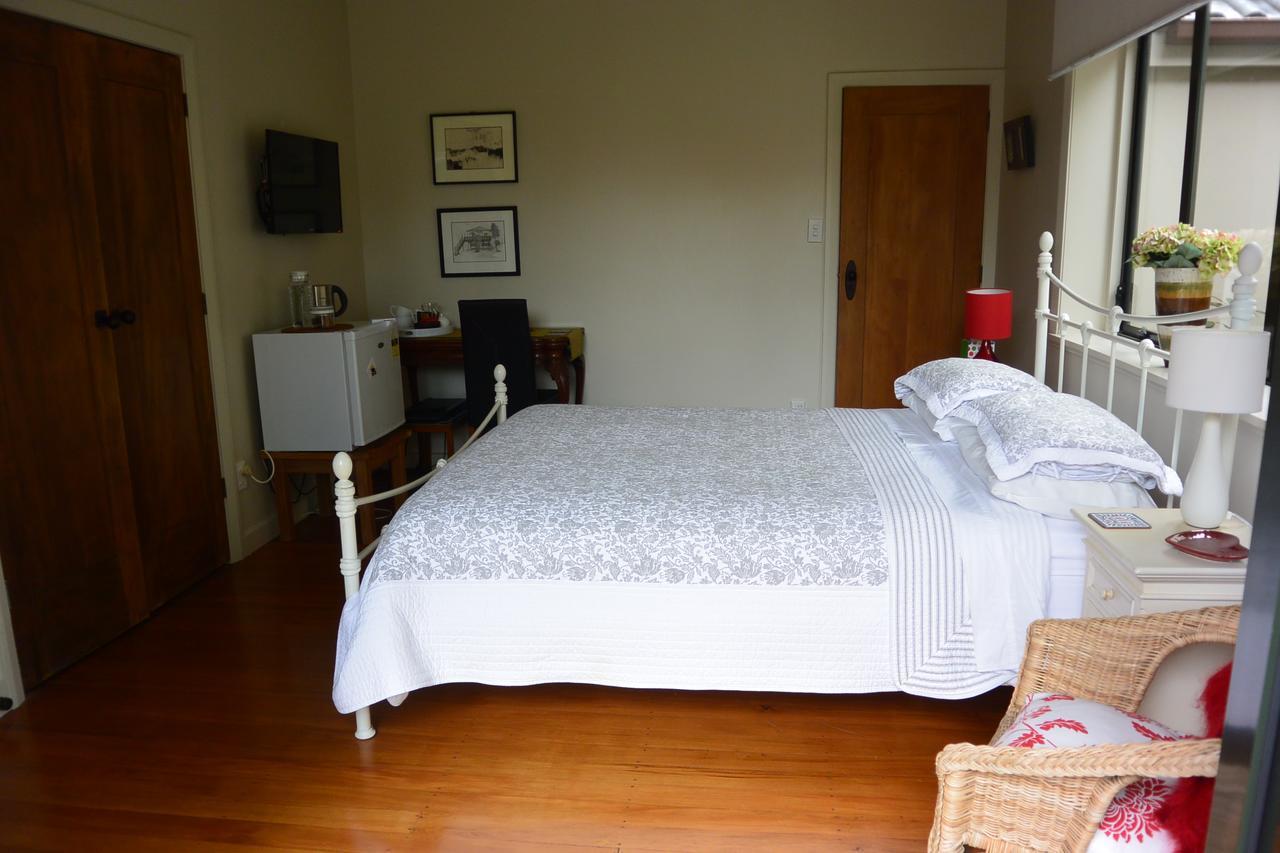 Terry And Cindy's Auckland