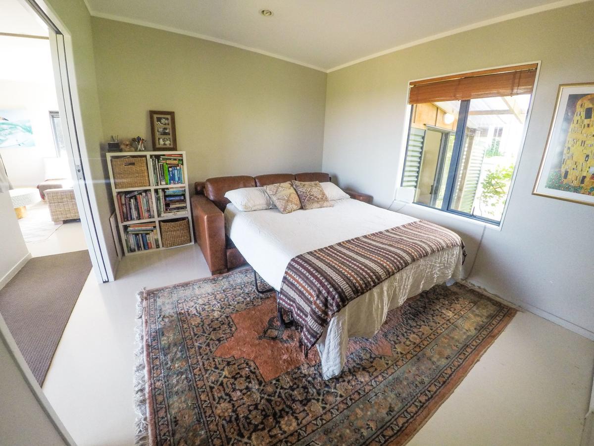 Coast Retreat Muriwai - Walk To The Beach! * Auckland