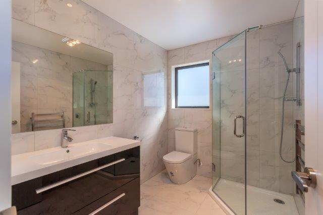 Stunning In Glen Eden * Auckland