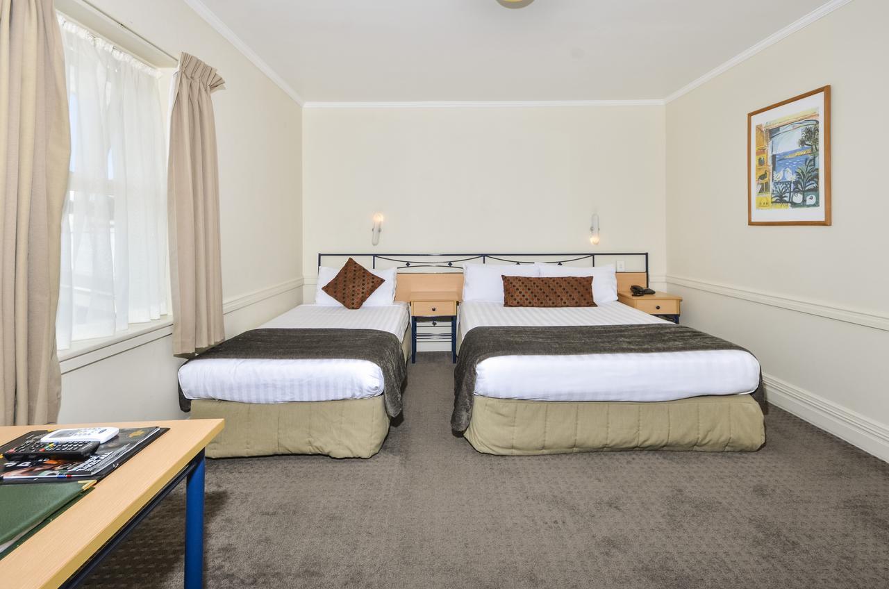 Poenamo 4* Auckland