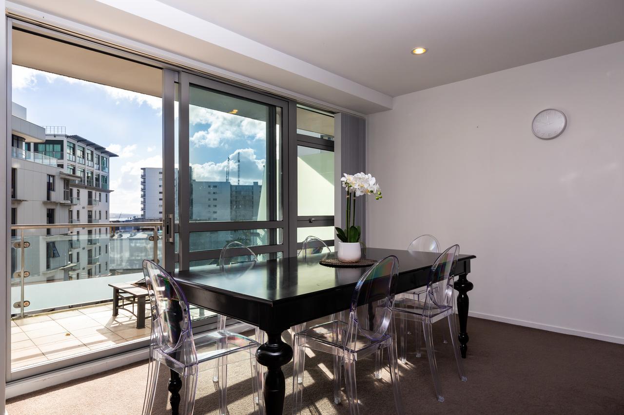 Beautiful With Balcony *