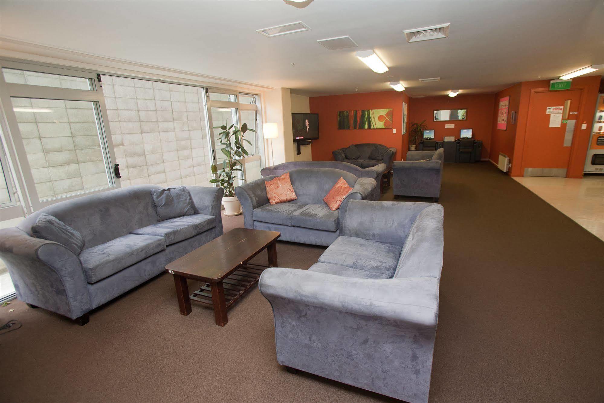 City Lodge Accommodation Hostel *