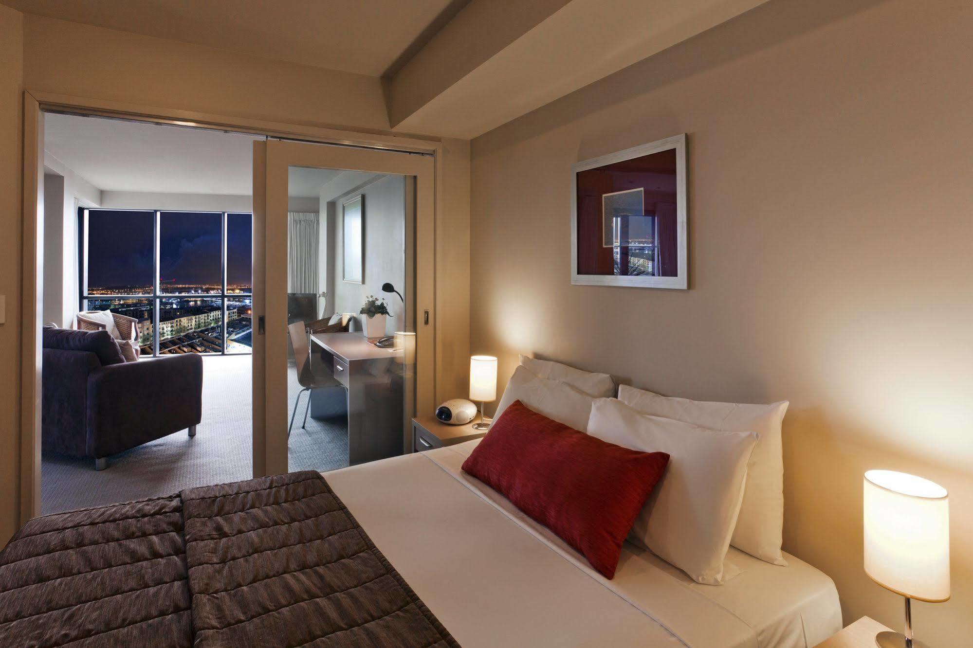 The Chancellor On Hobson Aparthotel 3*