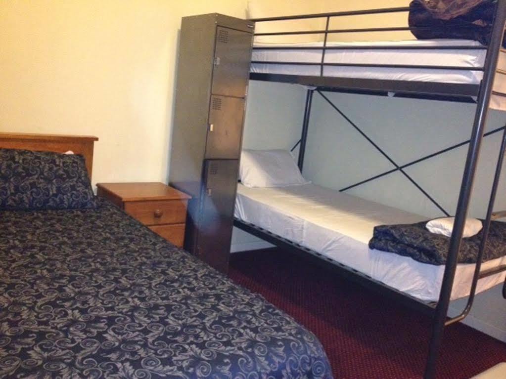 Freemans Backpackers * Auckland