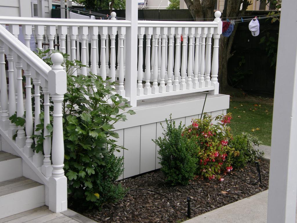 Guest house Ponsonby Manor 4*
