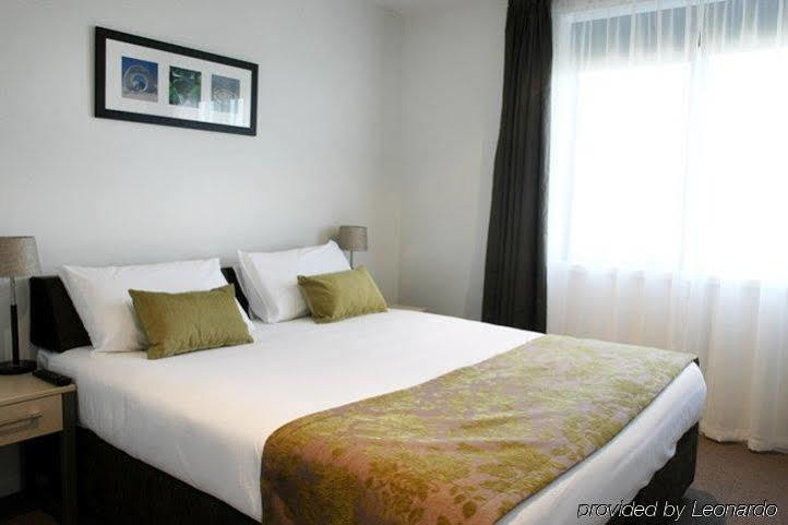 Quest Albany Serviced Aparthotel 4*