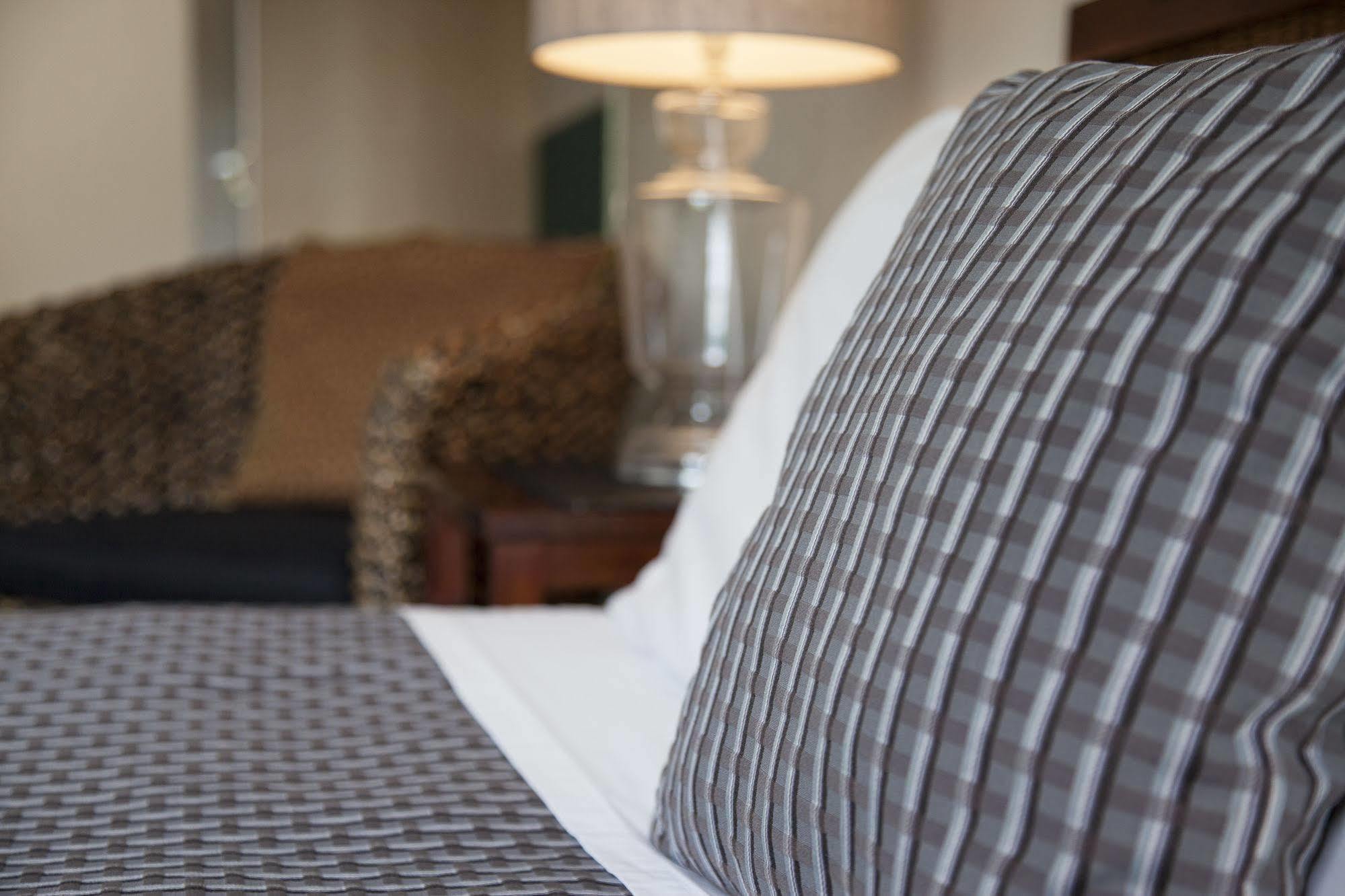 Greenlane Manor 4*