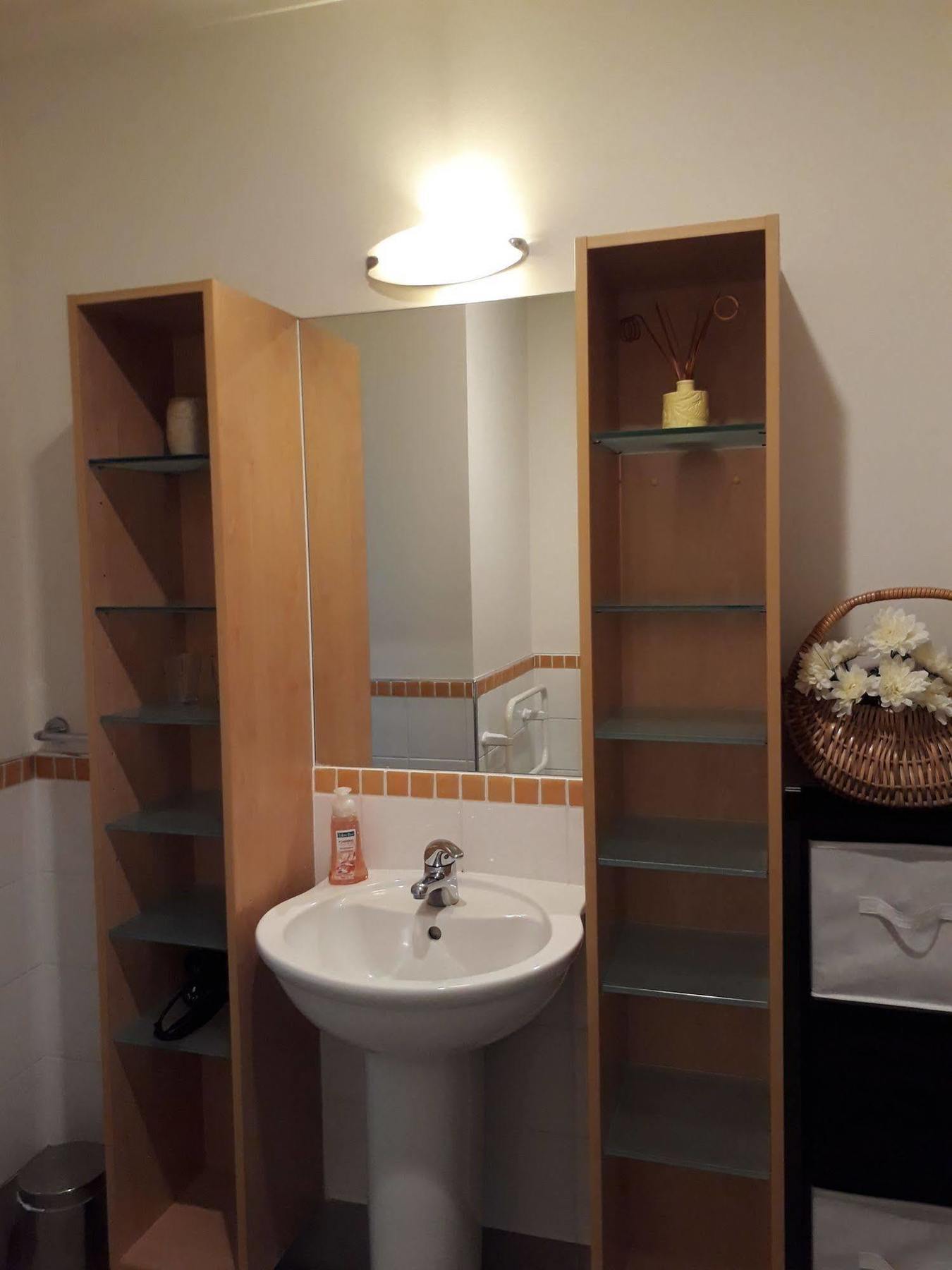 Princes Wharf Luxury Hotel 3*