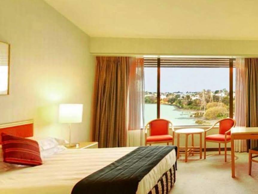 Waipuna & Conference Centre Hotel 4*