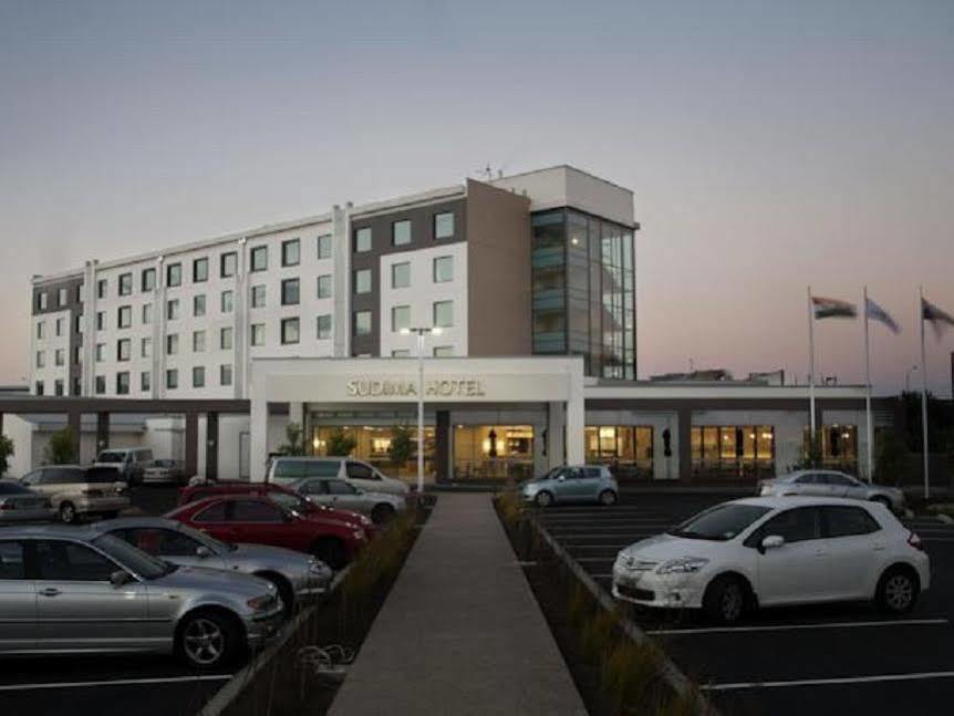 Hotel Sudima Airport 4*