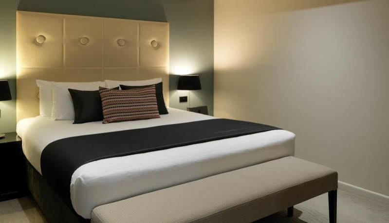 Hotel Sudima Airport