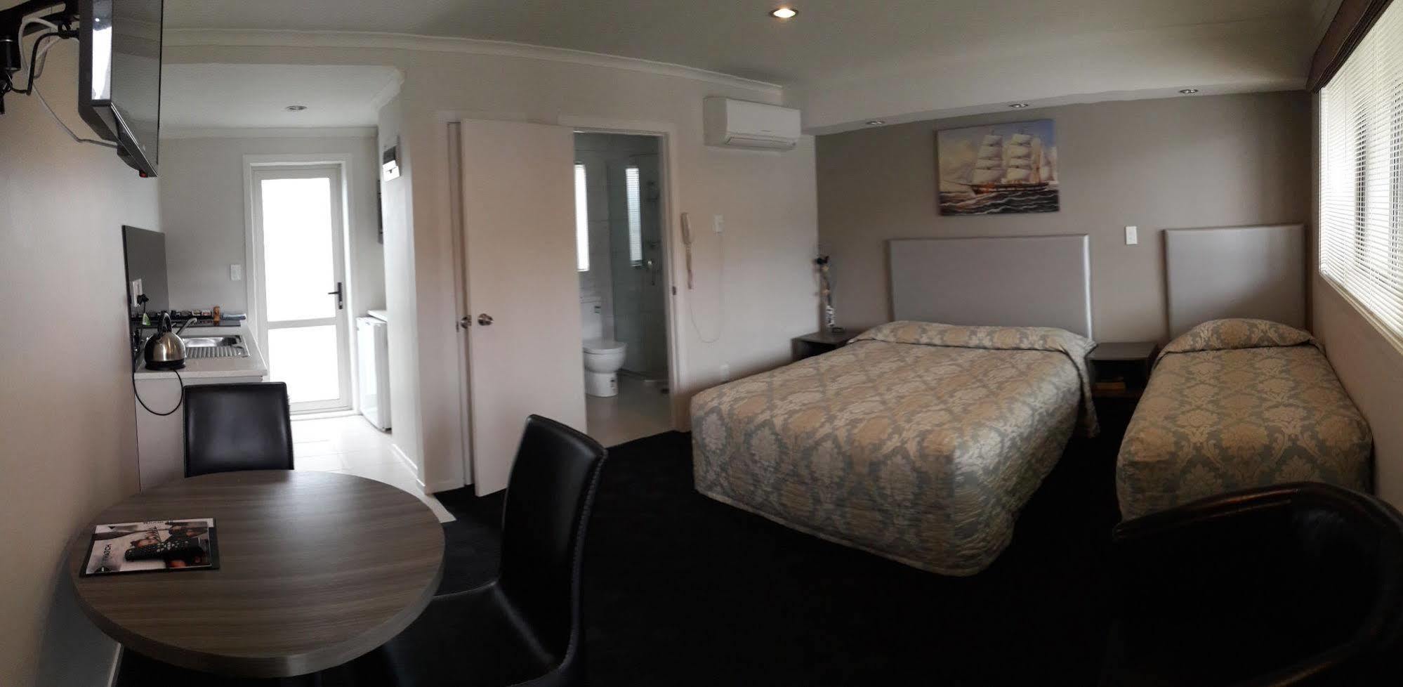 Motel Phoenix Palm 3*
