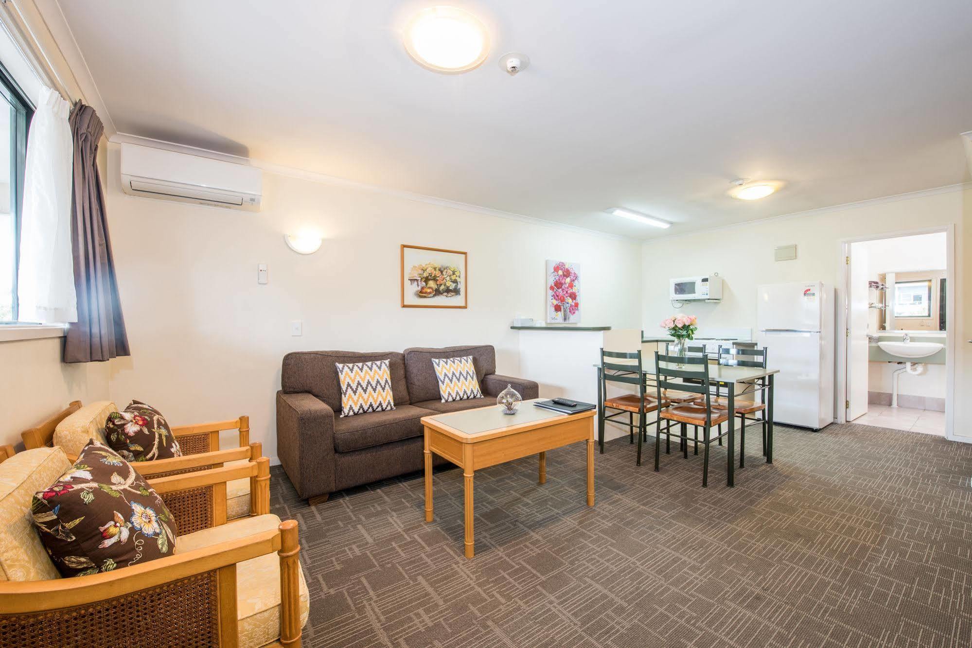Albany Oak Motel Auckland