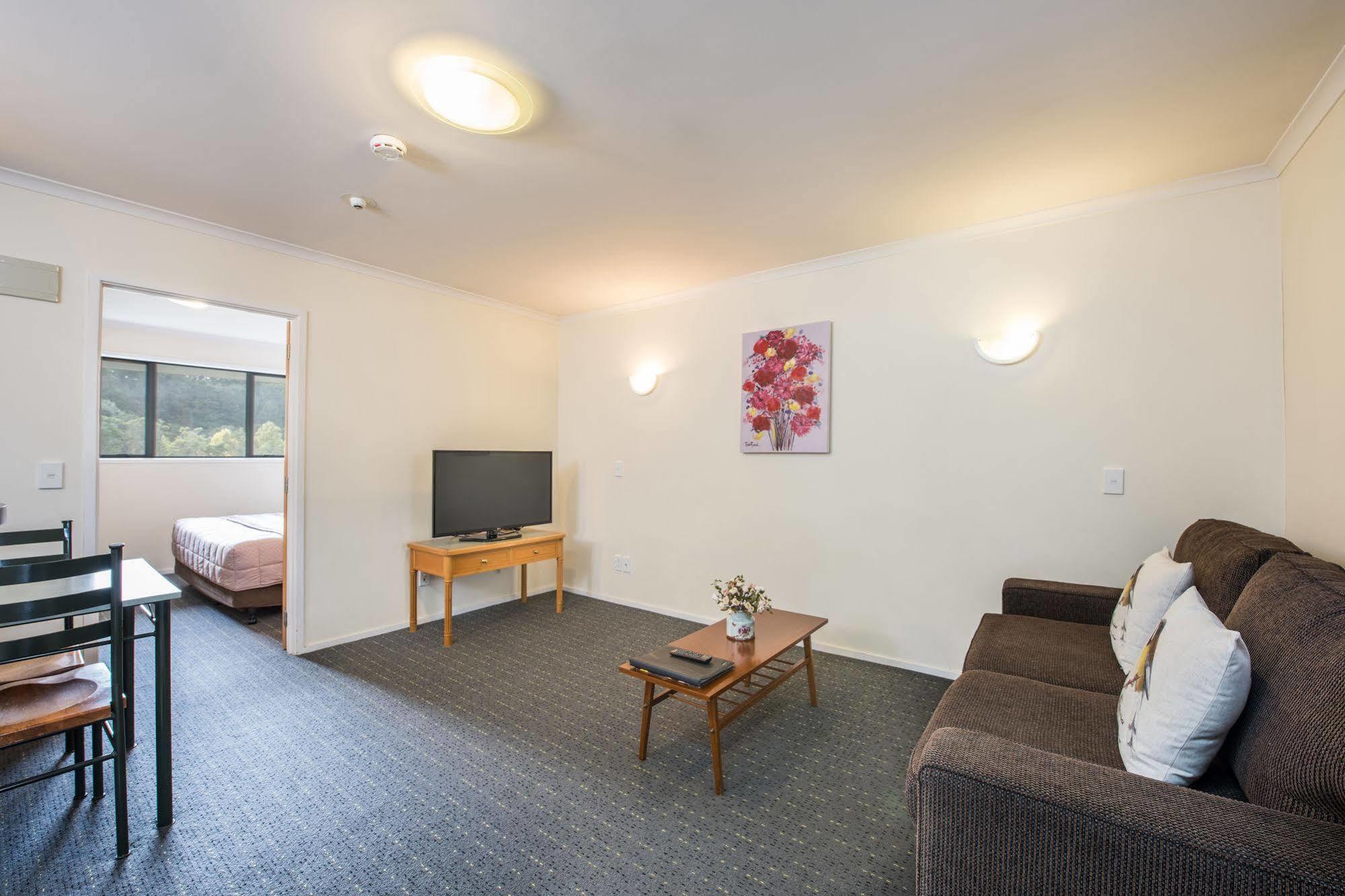 Albany Oak Motel