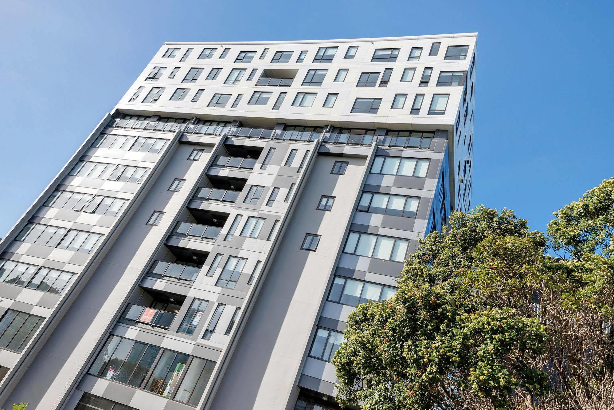 Aparthotel Mcentral Manukau 4*