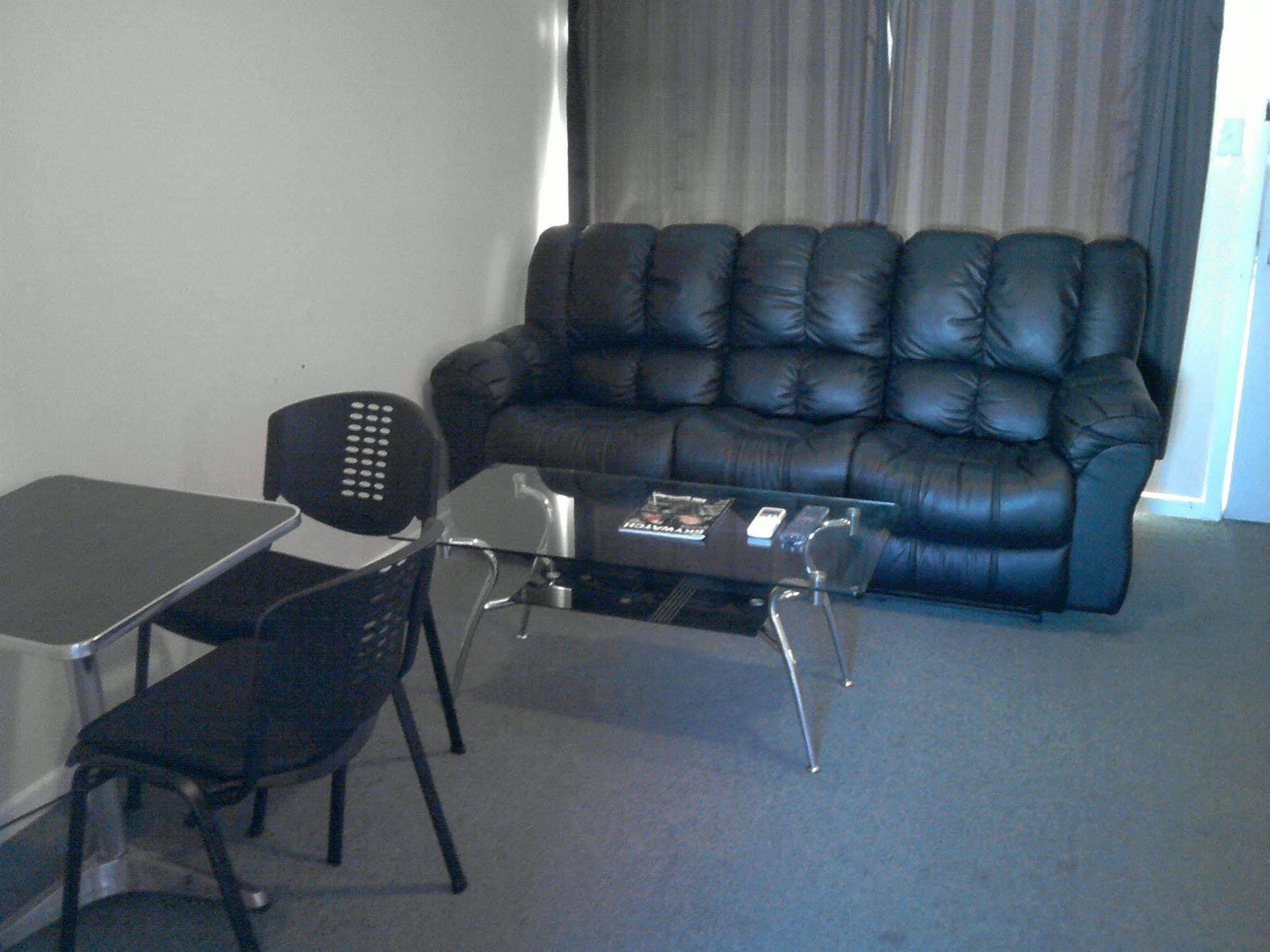 Sai - Greenlane Motel