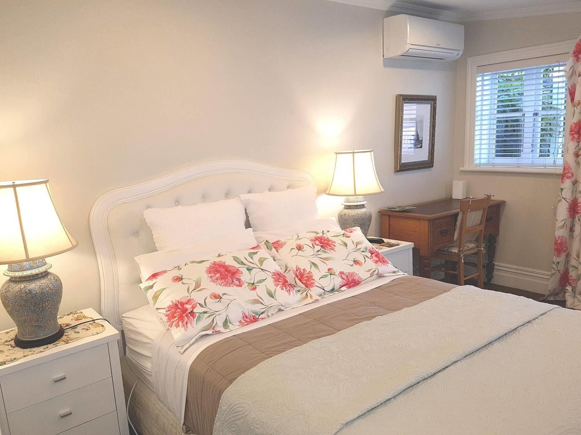 Guest house Ponsonby Manor 4*