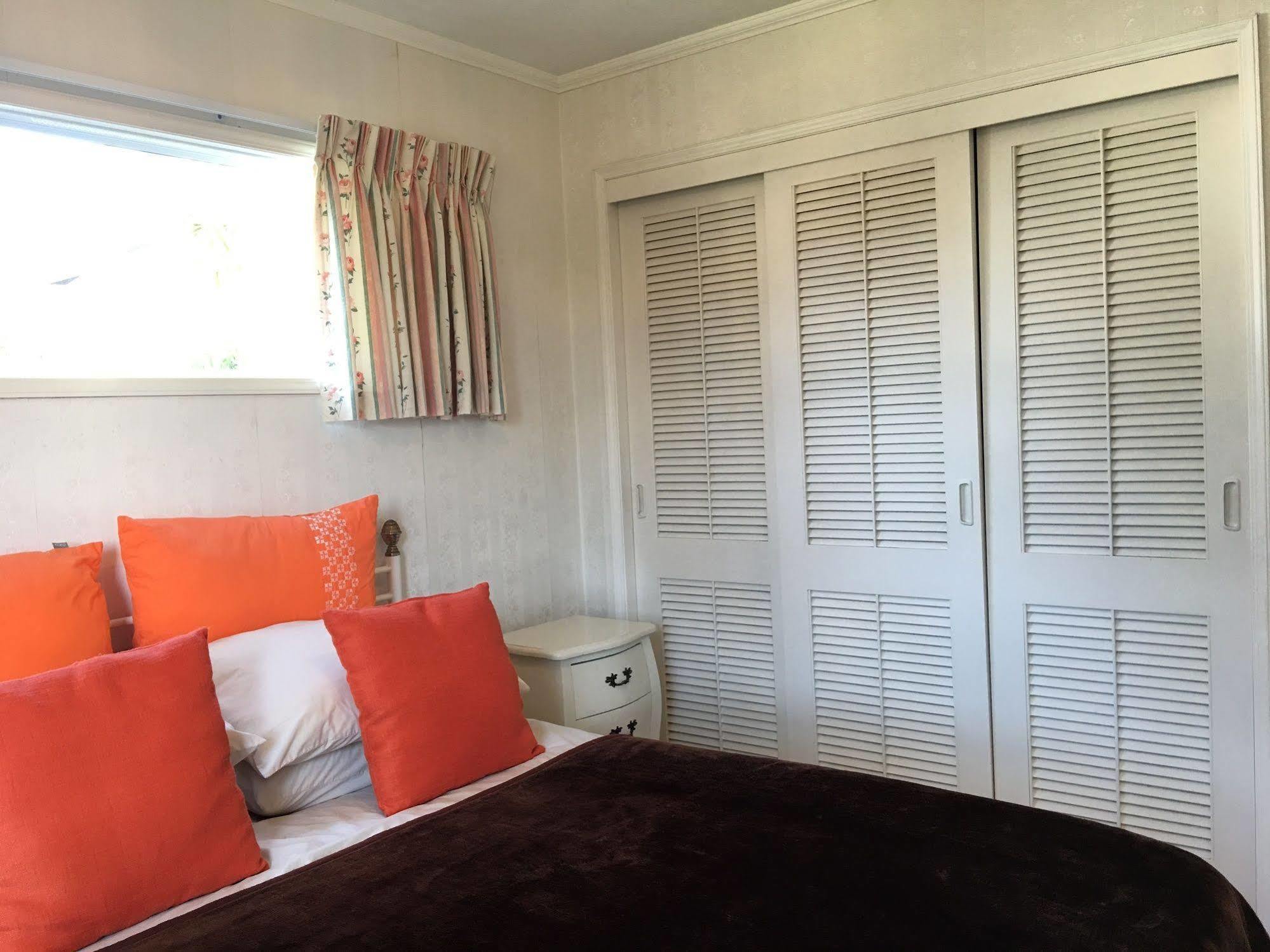 Milford House B&B Bed & Breakfast Auckland