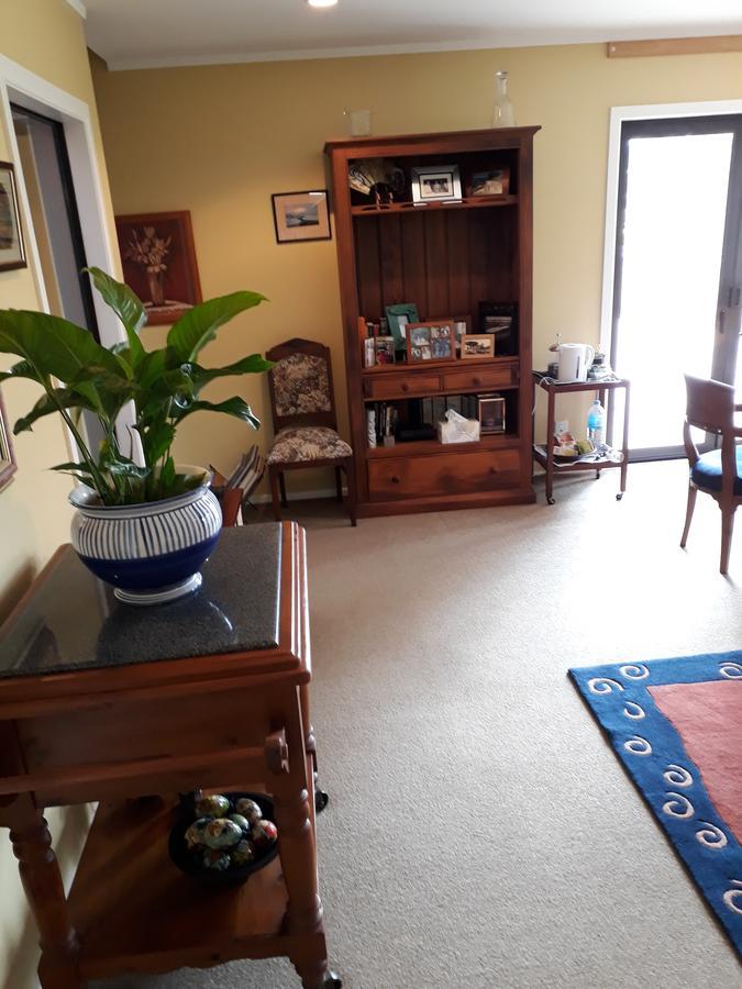 Bed & Breakfast Tastebuds Auckland
