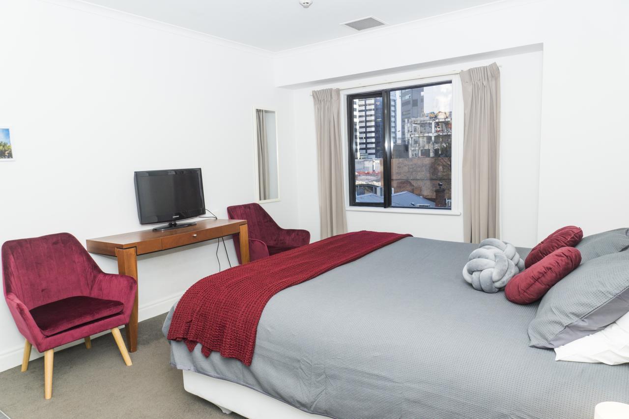 Apartment Centre W/ Pool And Gym *