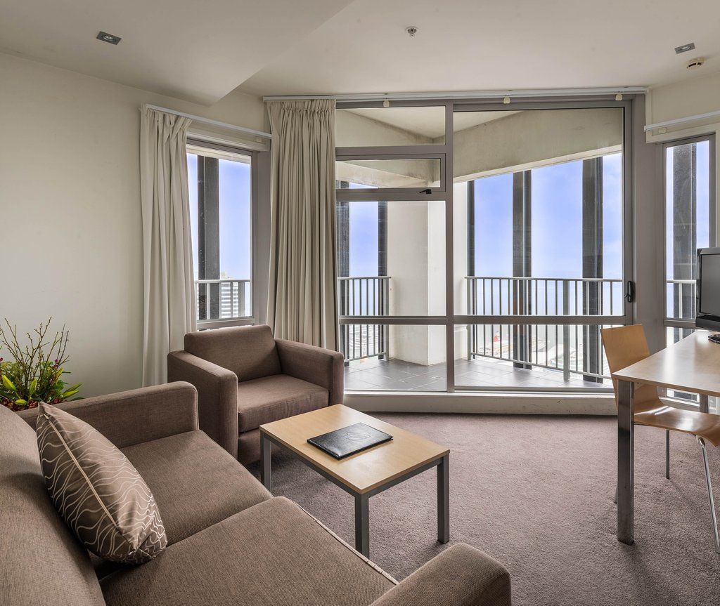 Harbour Aparthotel 4*