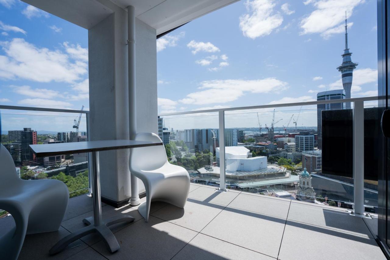 Spectacular Views 2 Bedroom In Cbd Auckland