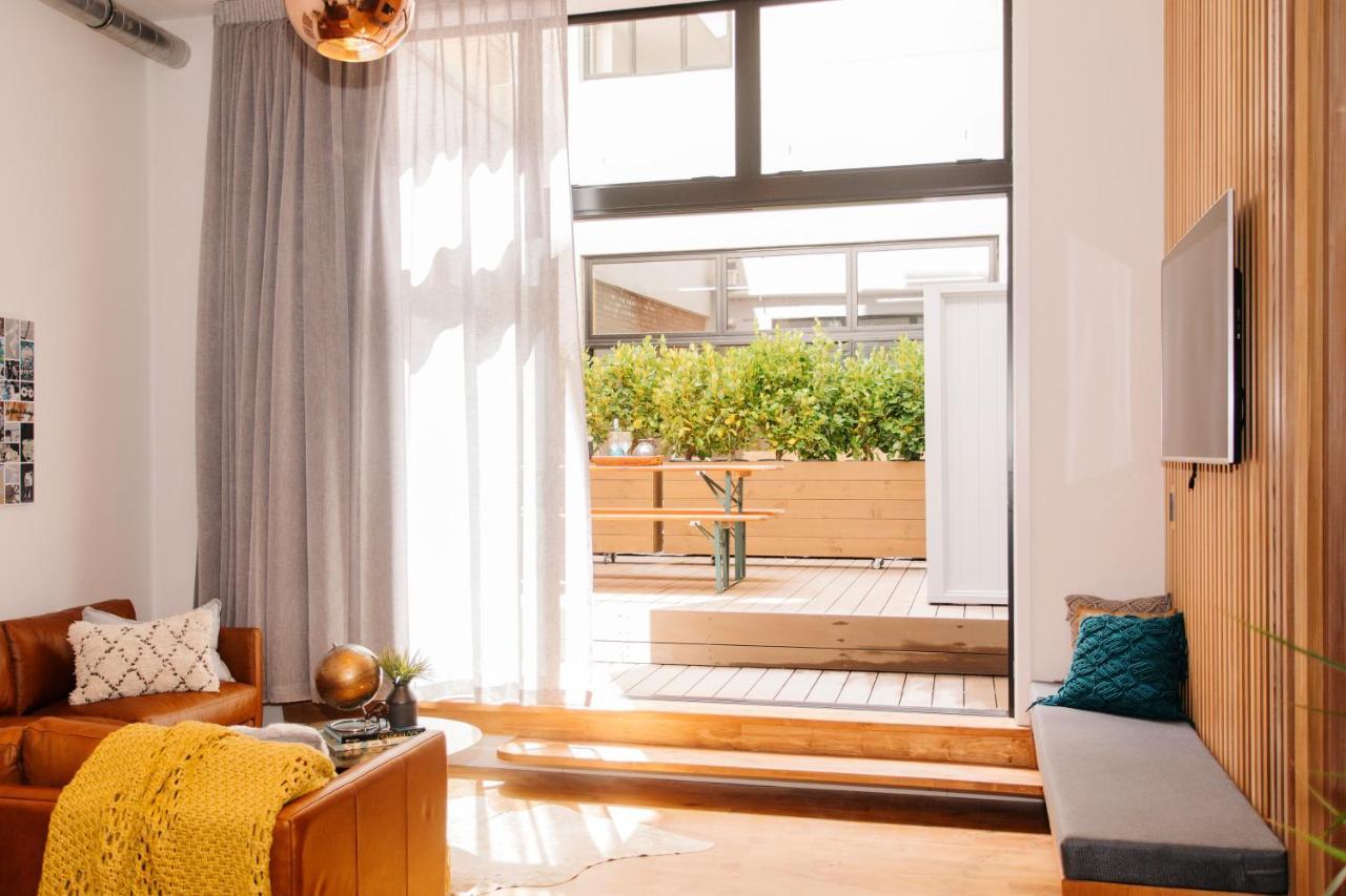 Anzac South Loft - 4 Bedrooms & 2 Free Car Parks *