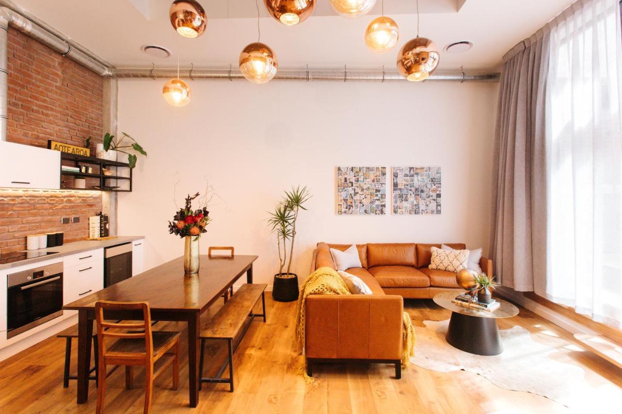 Apartment Anzac South Loft - 4 Bedrooms & 2 Free Car Parks