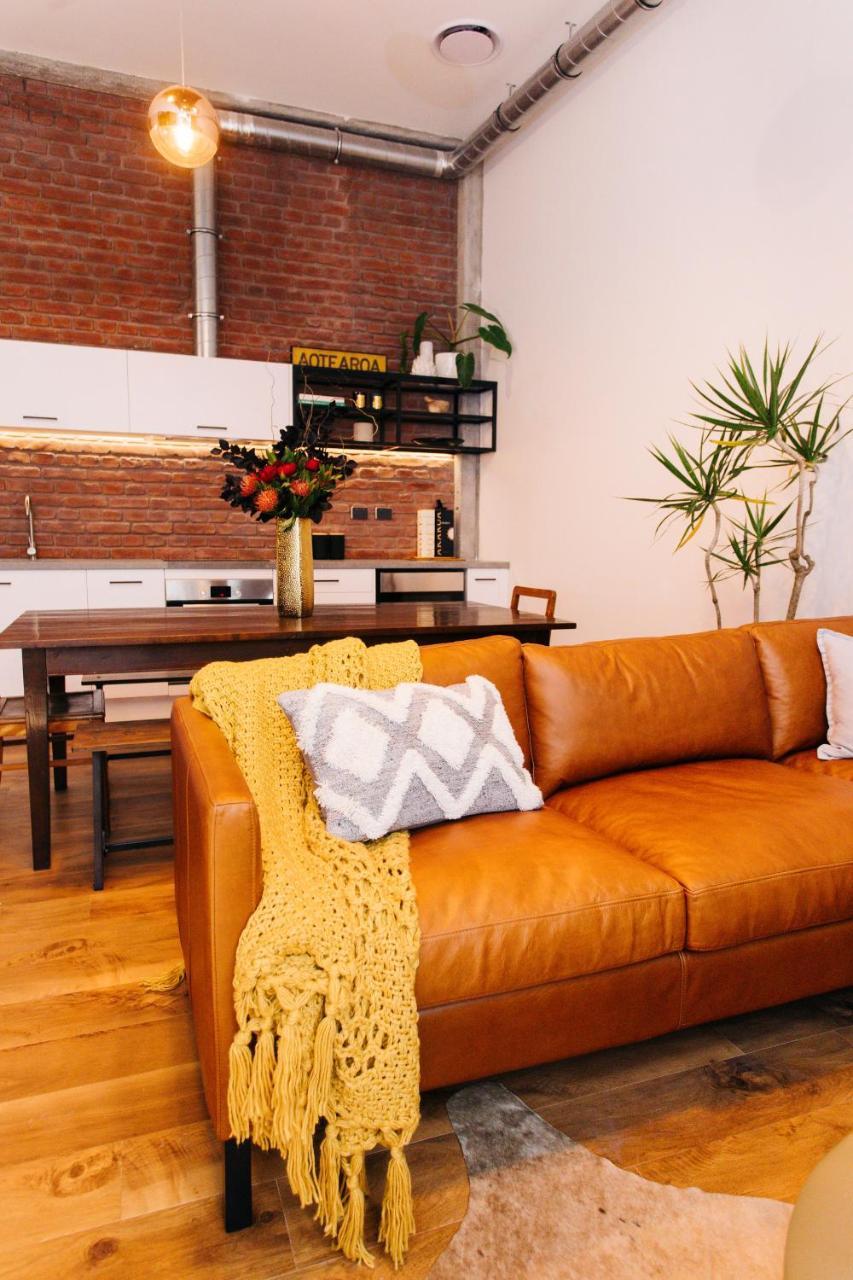 Apartment Anzac South Loft - 4 Bedrooms & 2 Free Car Parks