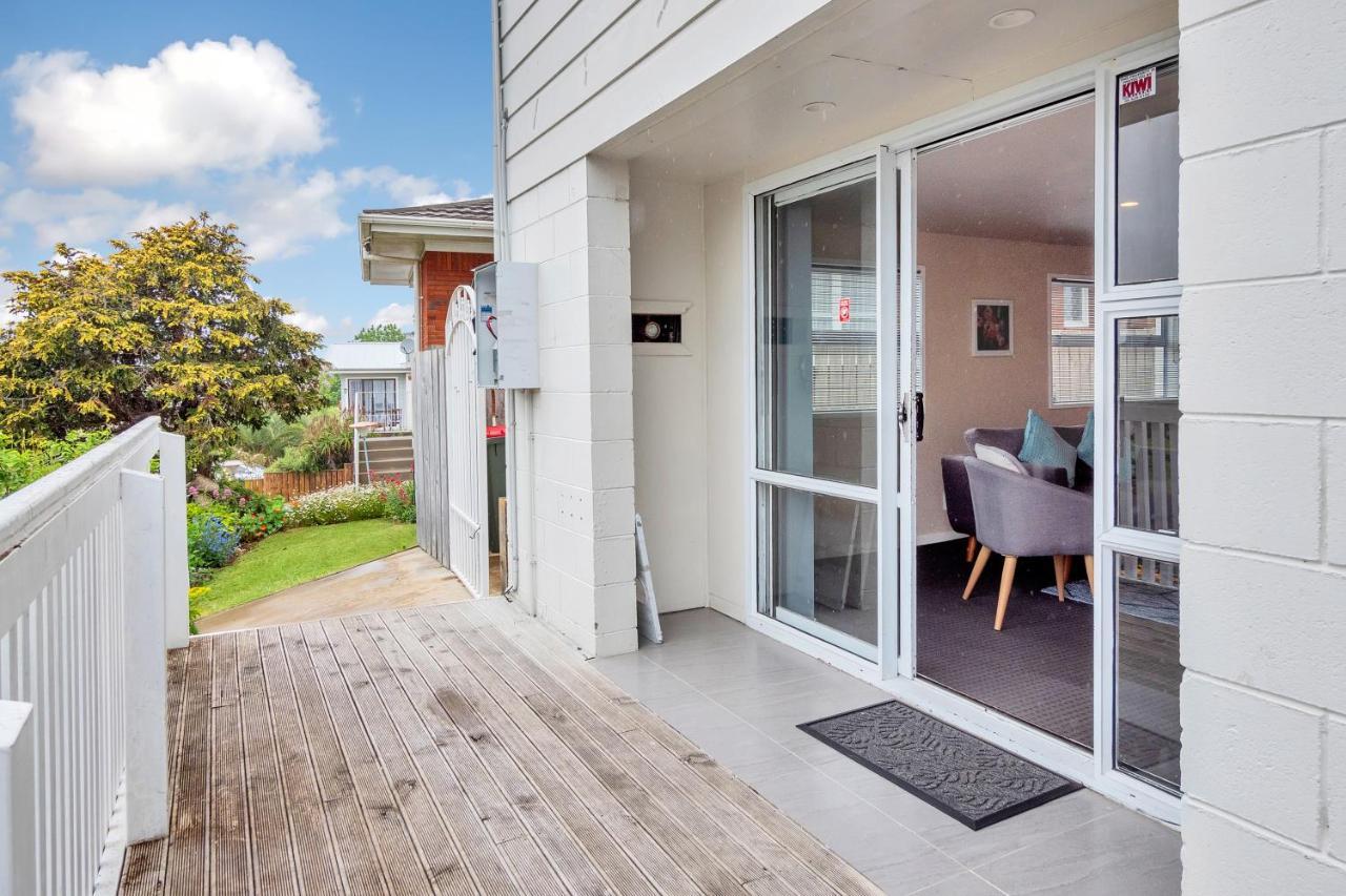 Holiday home Sunny Side Getaway With Parking And Aircon Auckland