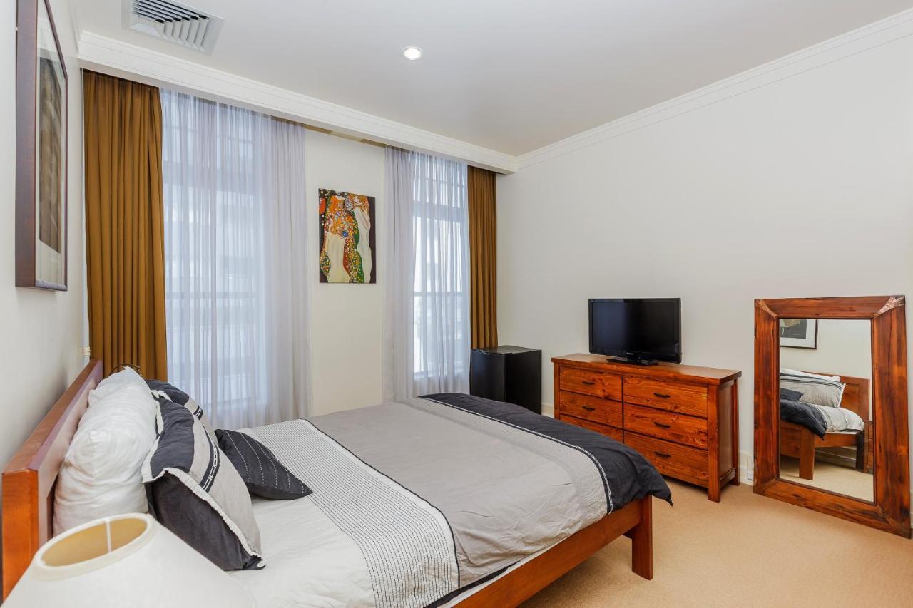 Furnished In Cbd *