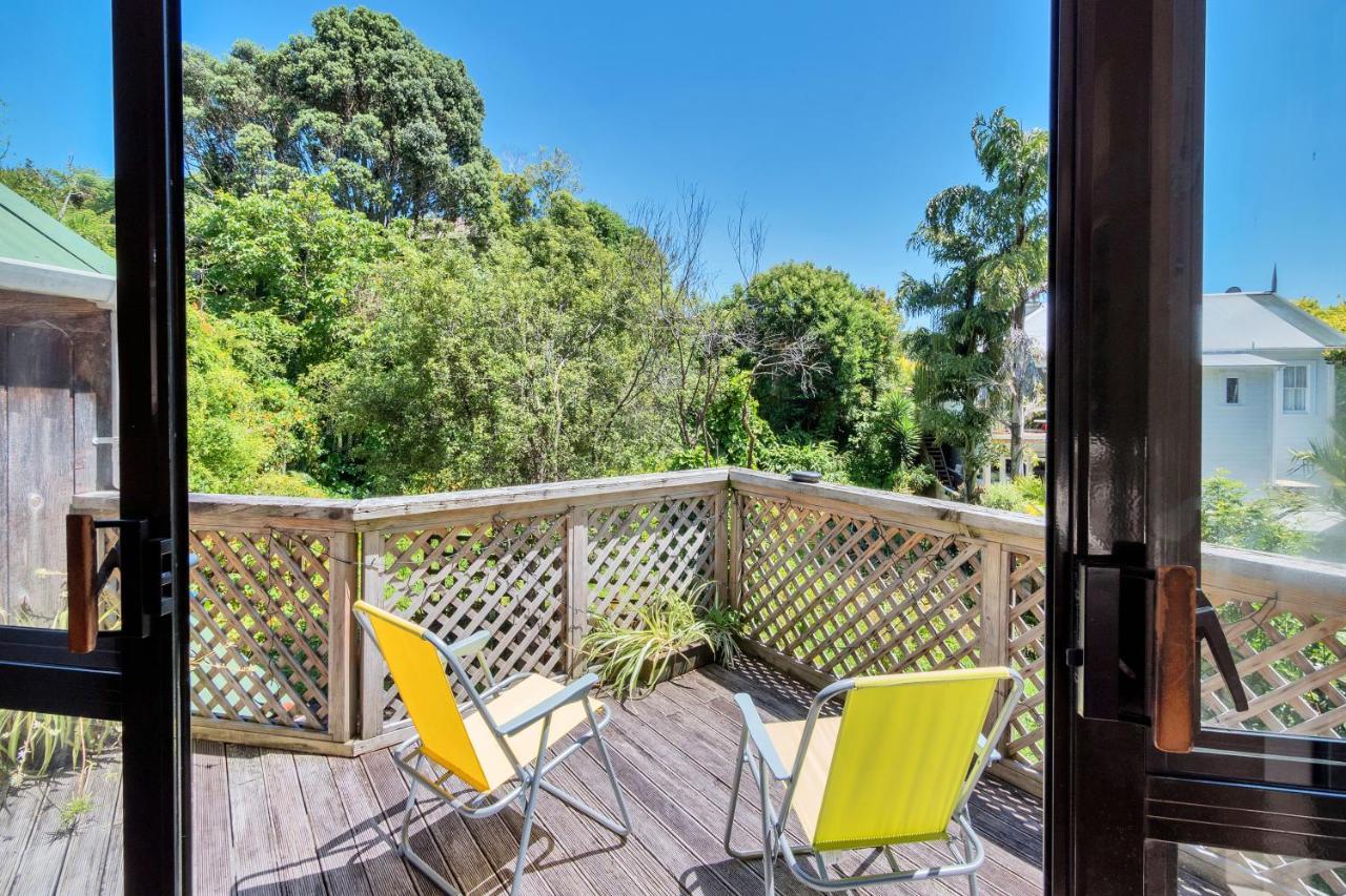 Casa de férias Ponsonby Gardens With Deck And Parking *