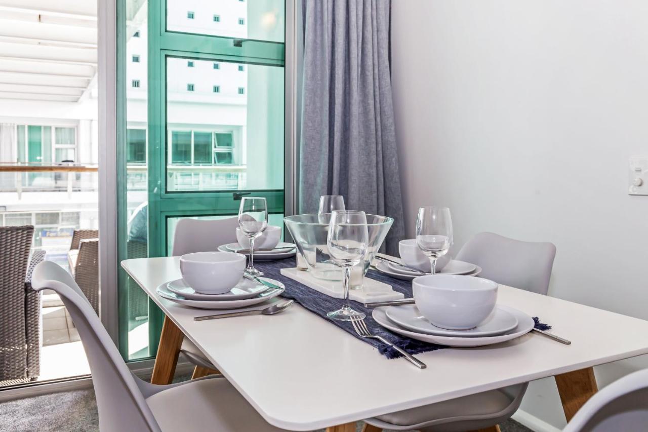 Amazing Viaduct 1 Bedroom *