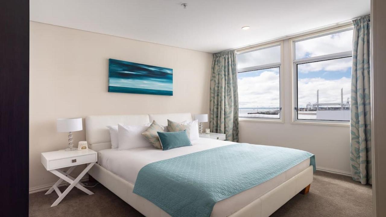 Princes Wharf's Truly Stunning North-west Loft Apartamento *