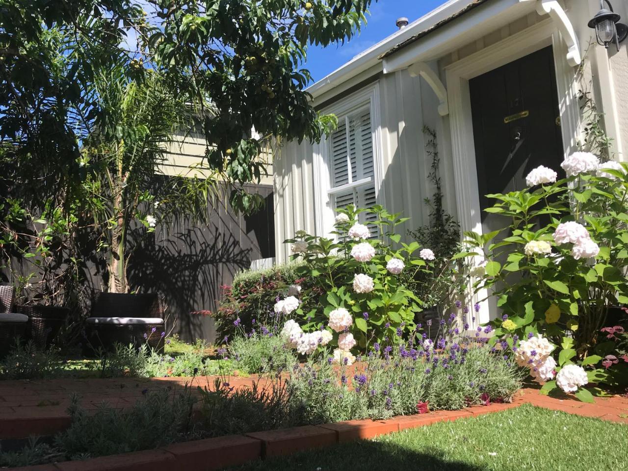 Mckenzie Bed & Breakfast