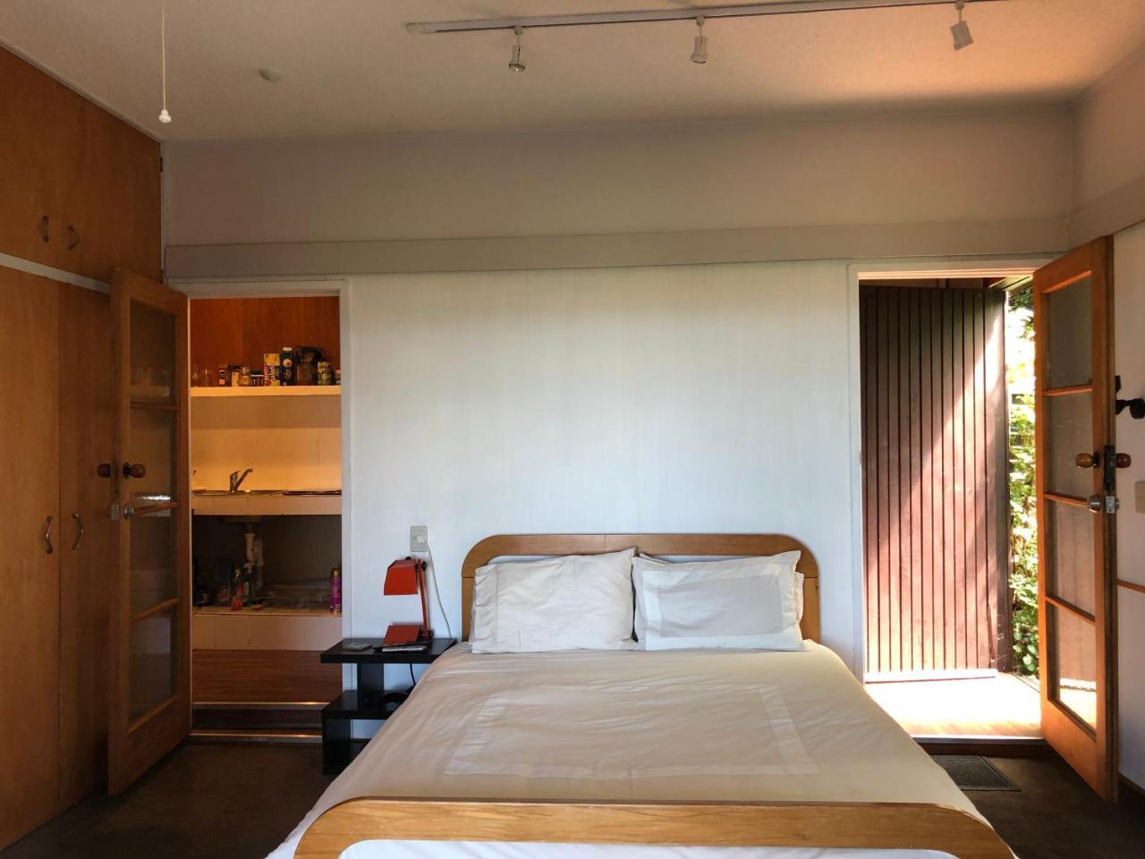 Mount Hobson Apartment