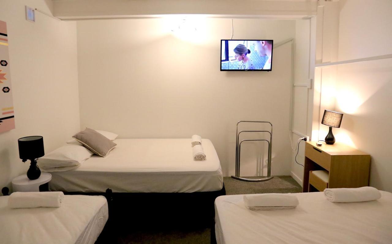 Albergue Hit *