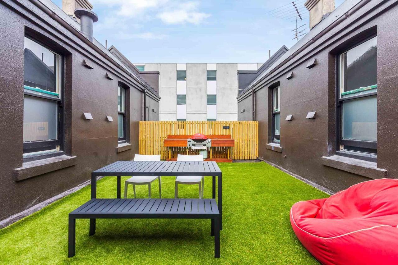 Hostel Swan