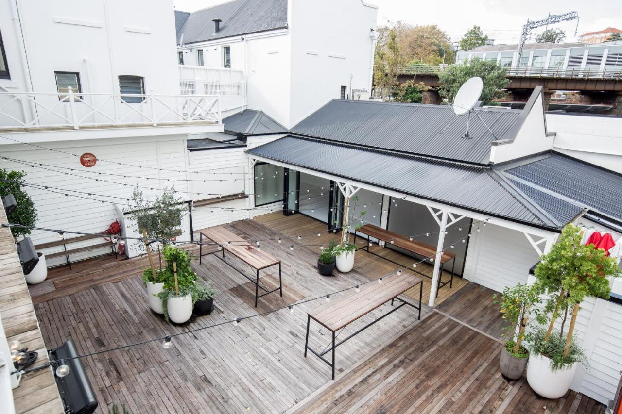 Swan Hostel