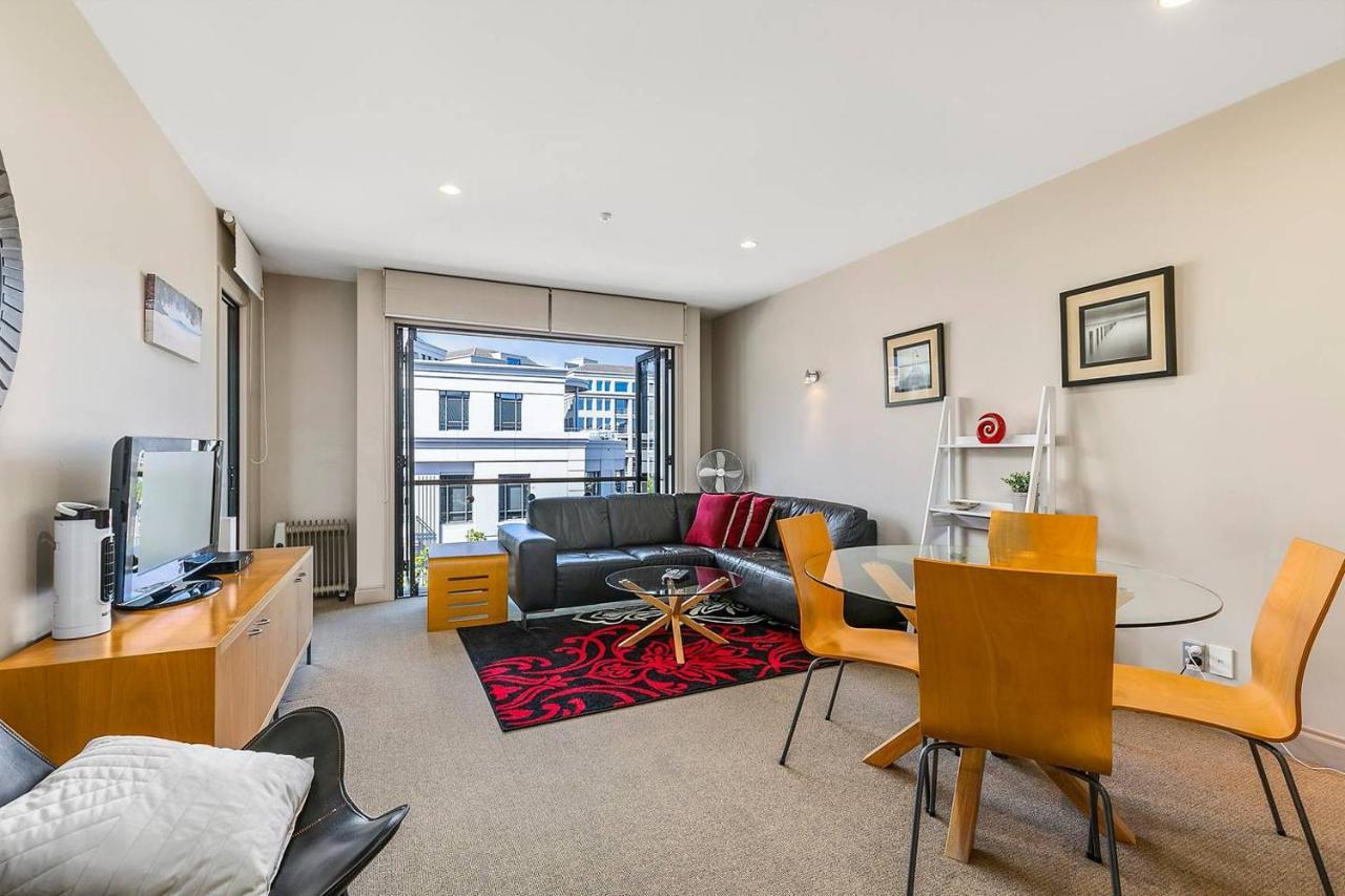 Apartamento Enormous One Bedroom Beauty In Cbd! Free Parking