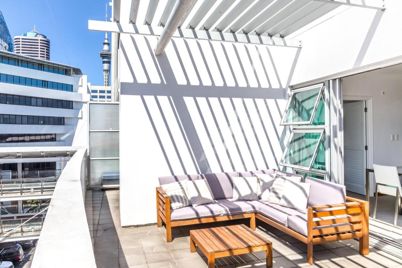 Waterfront Two Bedroom Apartment; Great Location! Apartment *