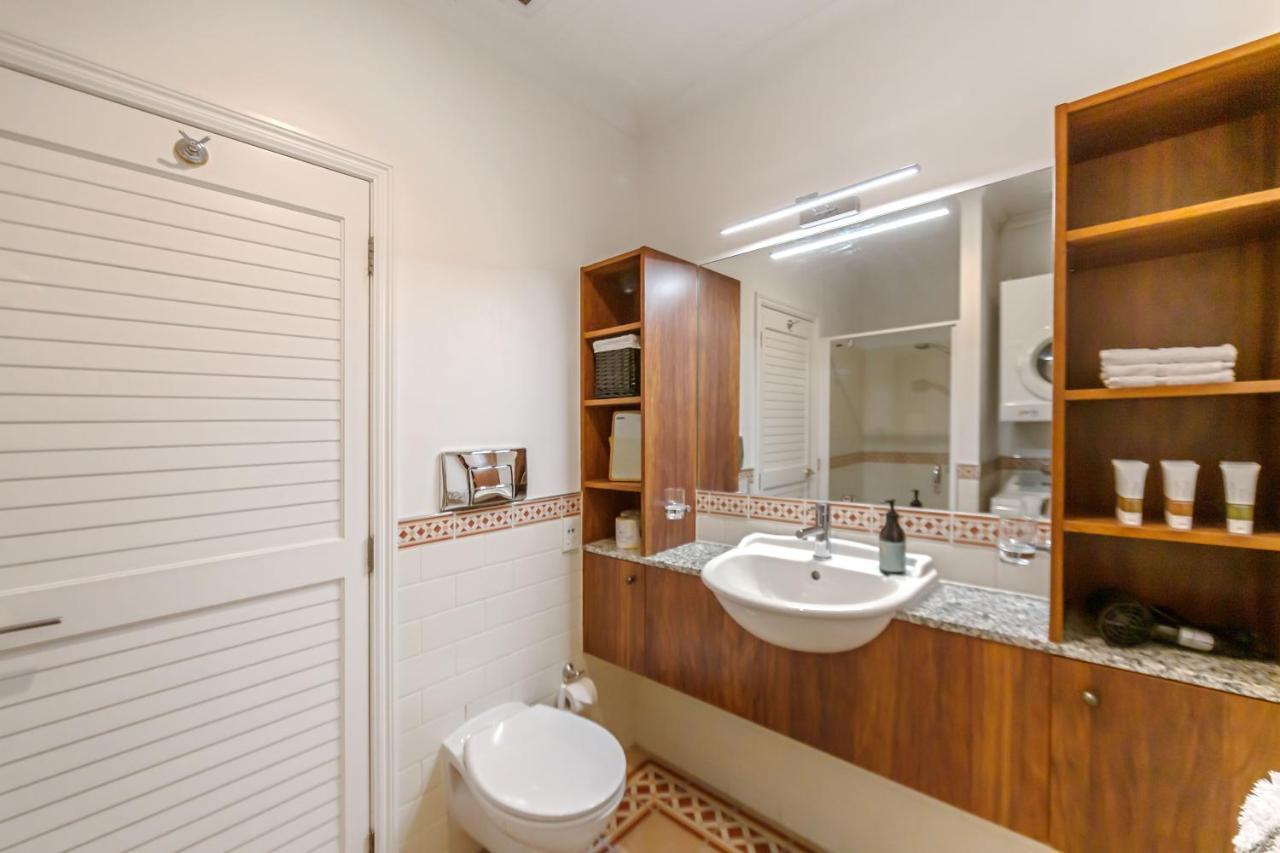 Waterfront Two Bedroom Apartment; Great Location! *