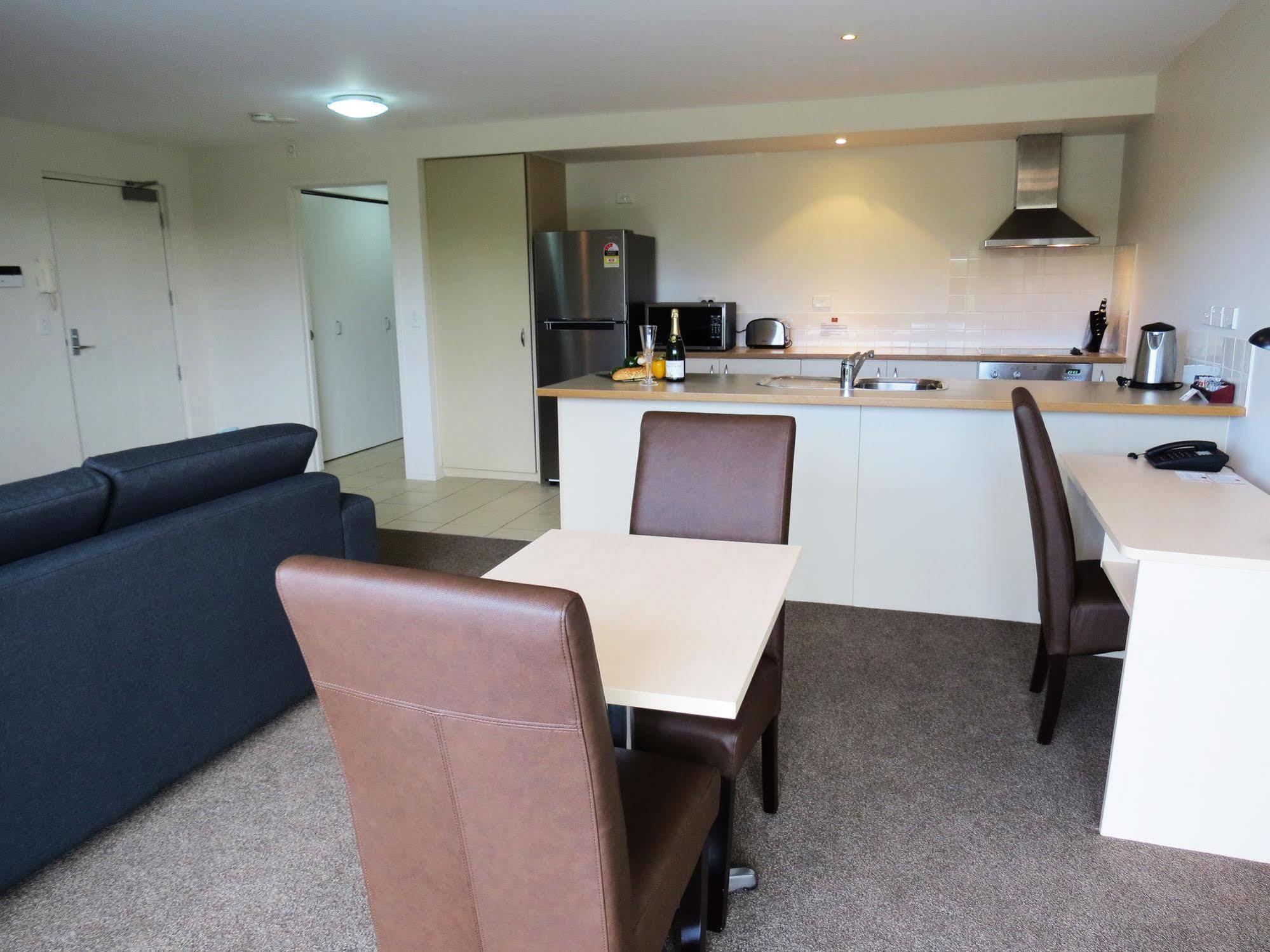 Aparthotel Nesuto Newhaven 3*