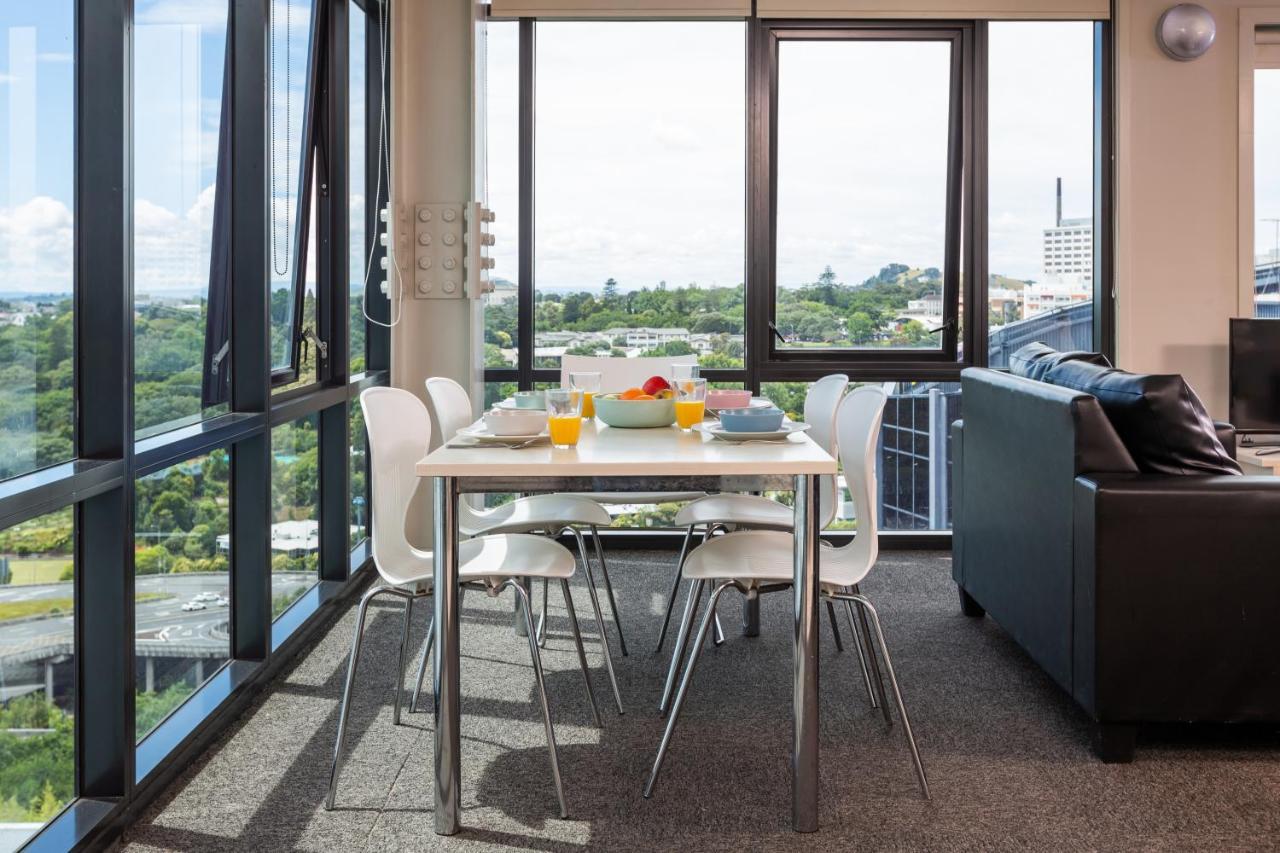 Campus Summer Stays - Wellesley Apartments Hostel Auckland