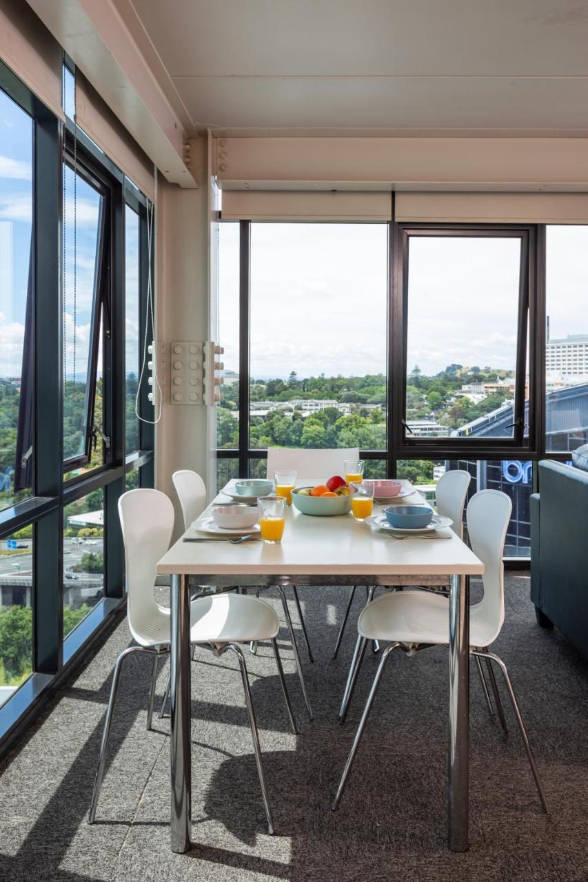 Campus Summer Stays - Wellesley Apartments Hostel *