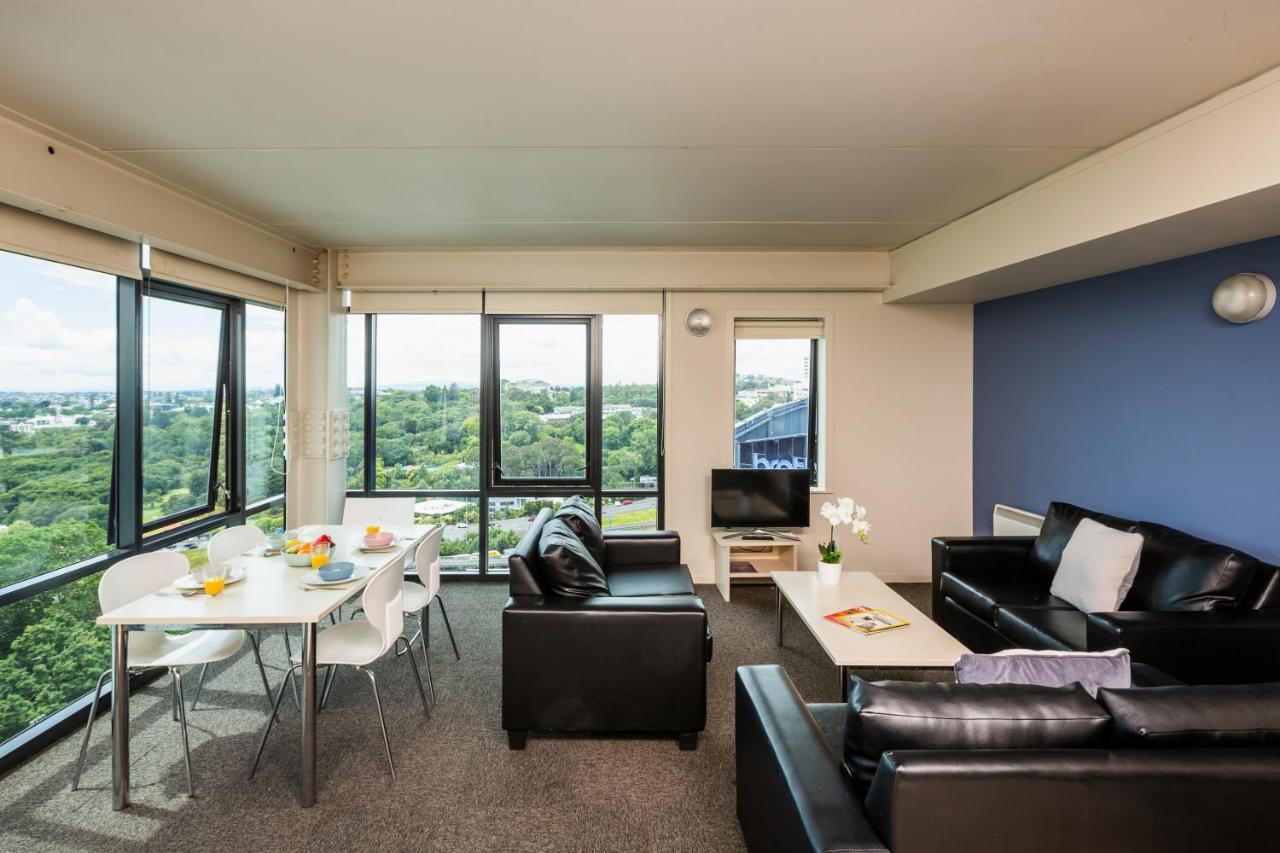 Campus Summer Stays - Wellesley Apartments Hostel *