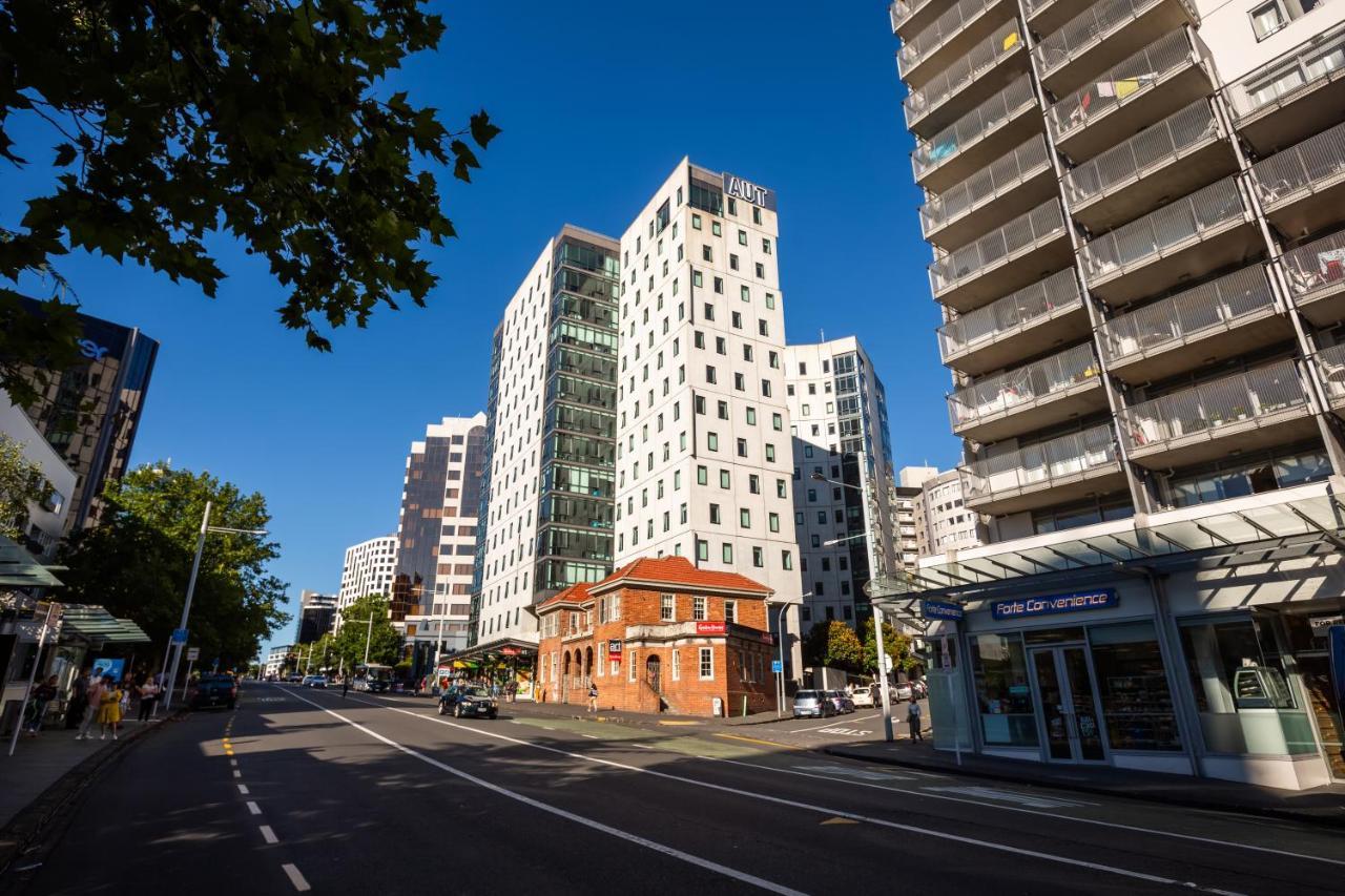 Hostel Campus Summer Stays - Wellesley Apartments