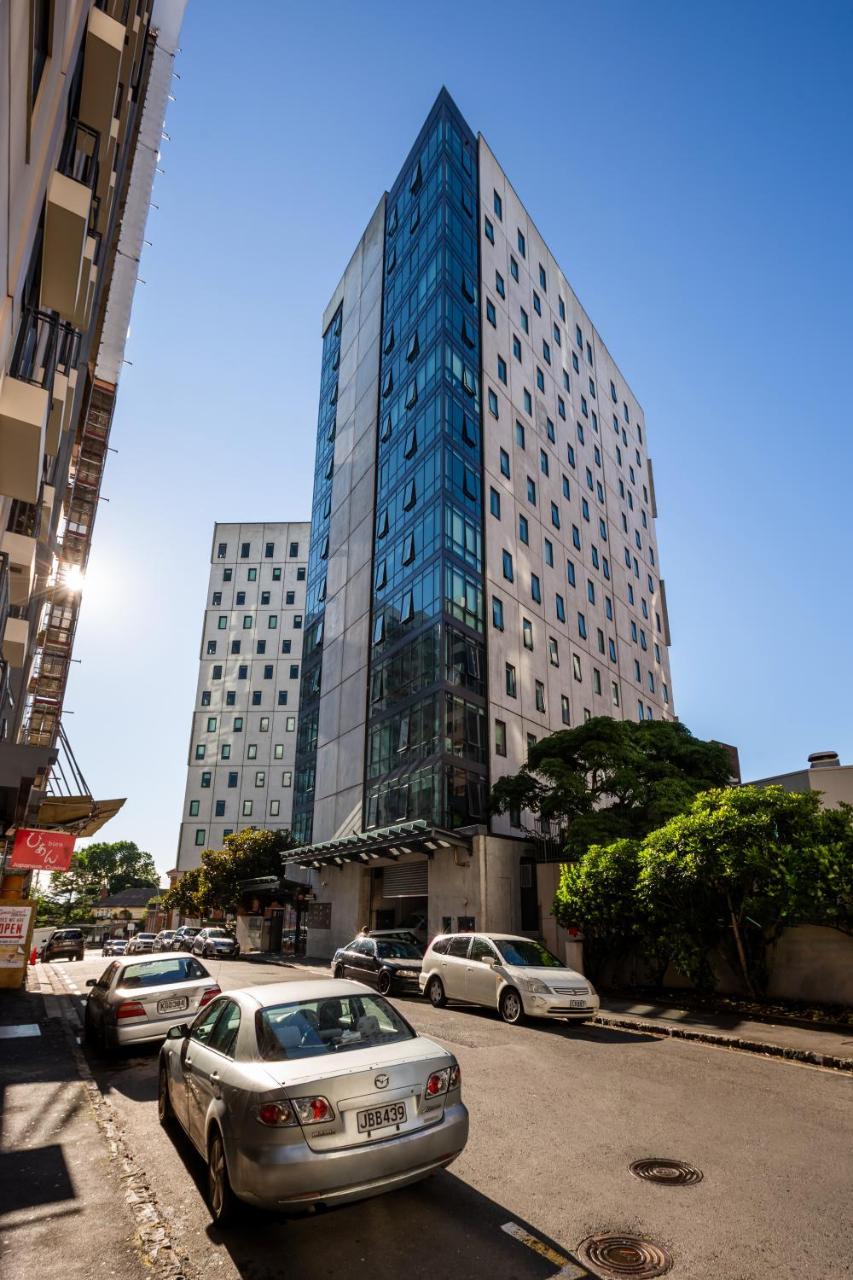 Campus Summer Stays - Wellesley Apartments Hostel *
